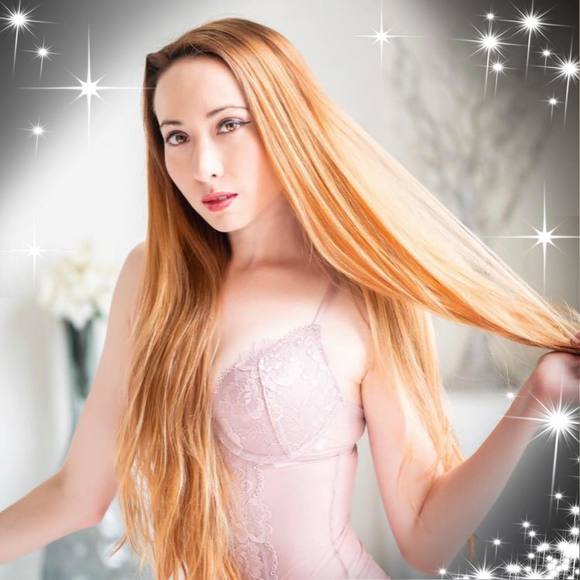 Meet your Posher, Kristen - Picture 1 of 1